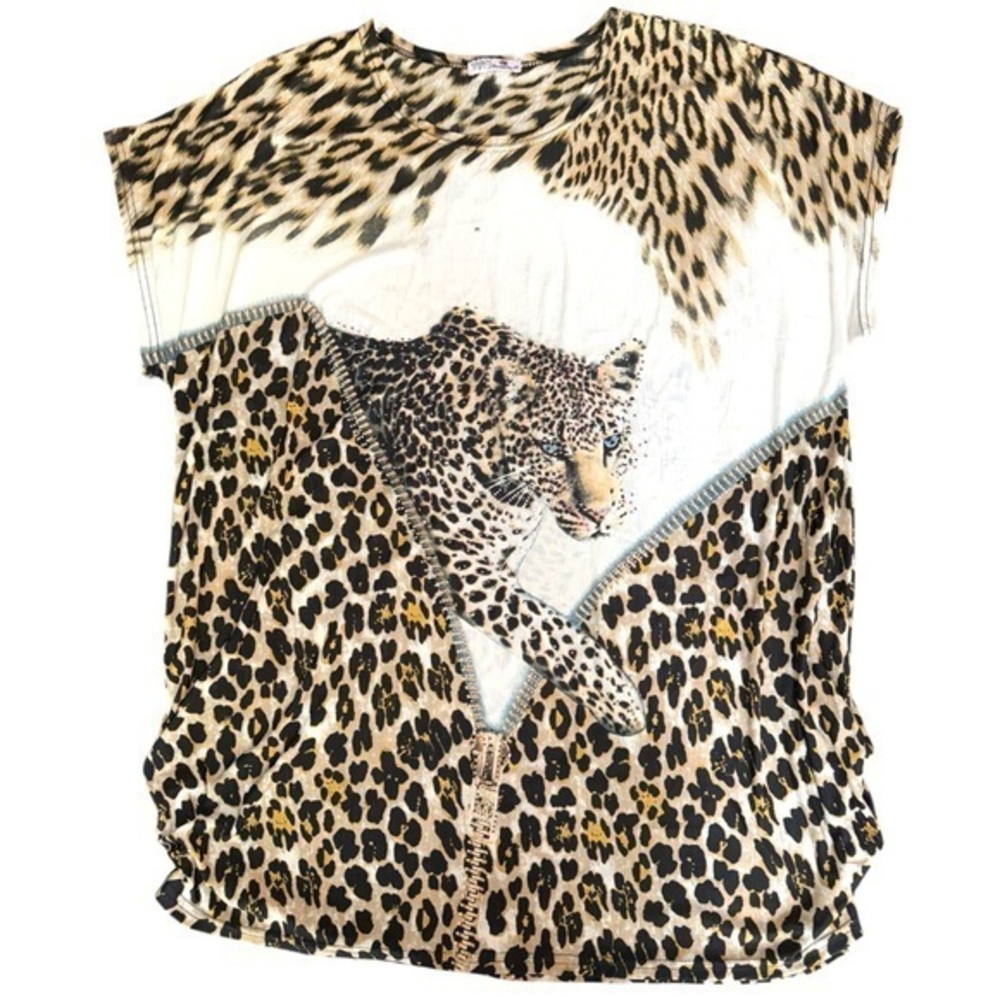 Blossom by P Leopard Oversized Animal Print Top Gems Rhinestone Bling. OSFM